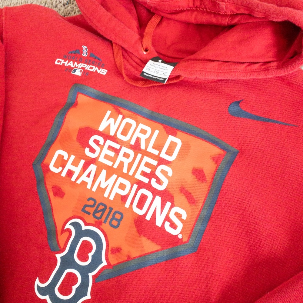 Boston Red Sox Nike 2018 Championship sweatshirt!